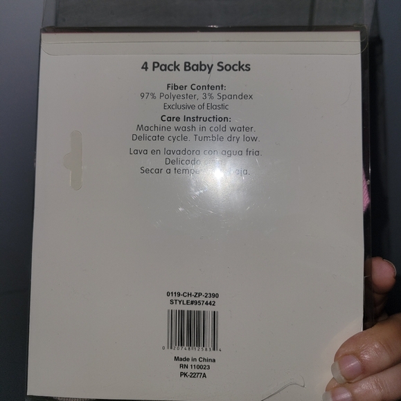 NWT Wee Tots 0-12 month Socks (4 pack) - Picture 3 of 4